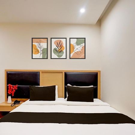 Super Townhouse Airport Road Delhi Otel Yeni Delhi Dış mekan fotoğraf