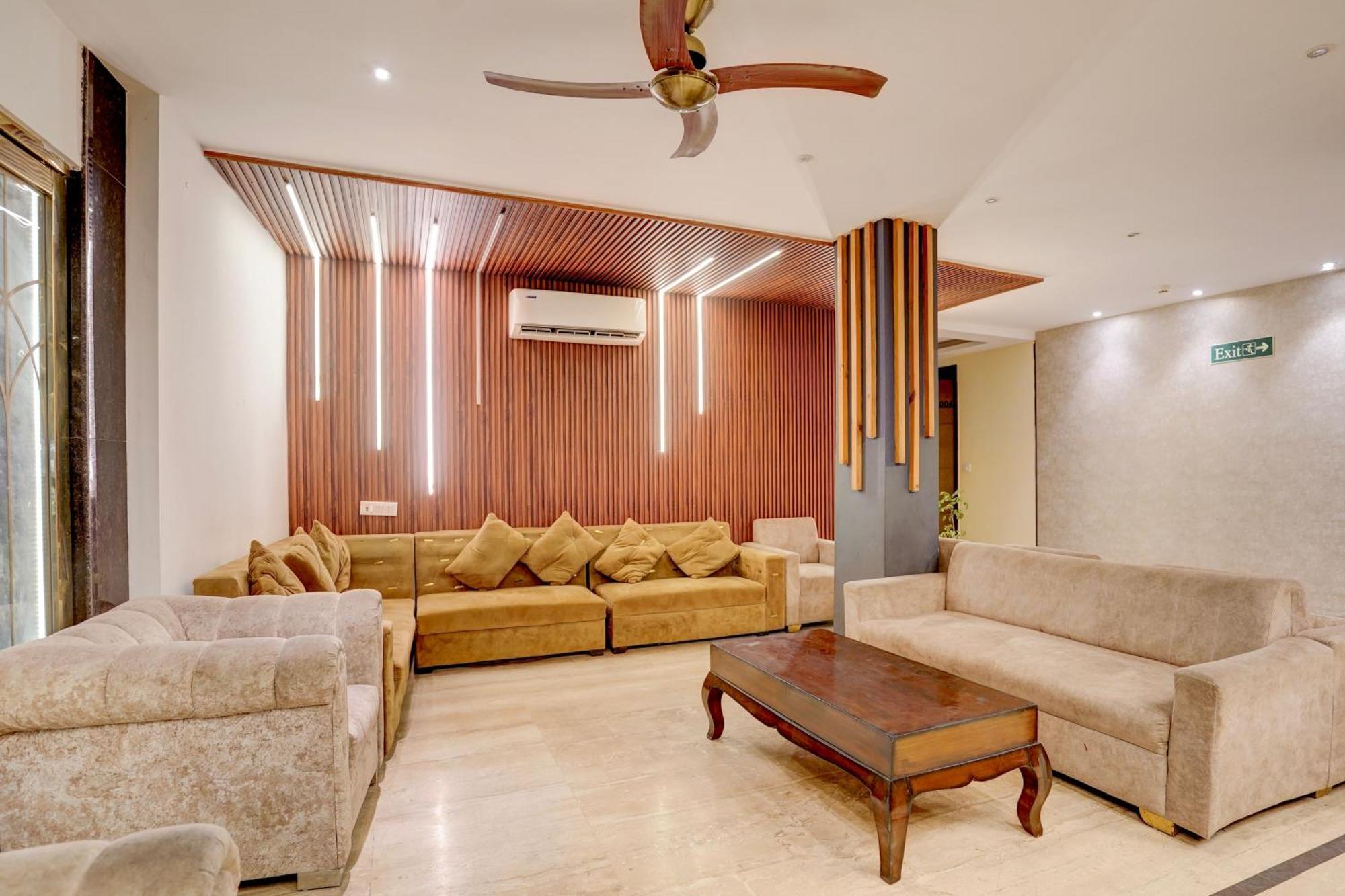 Super Townhouse Airport Road Delhi Otel Yeni Delhi Dış mekan fotoğraf